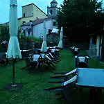 Paese Corvara 2* Beverino