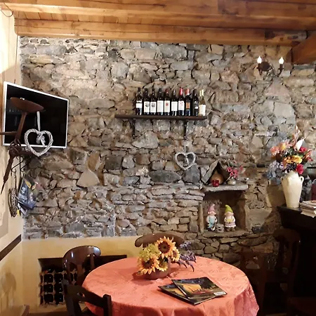 Paese Corvara Beverino