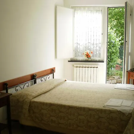 Paese Corvara 2* Beverino