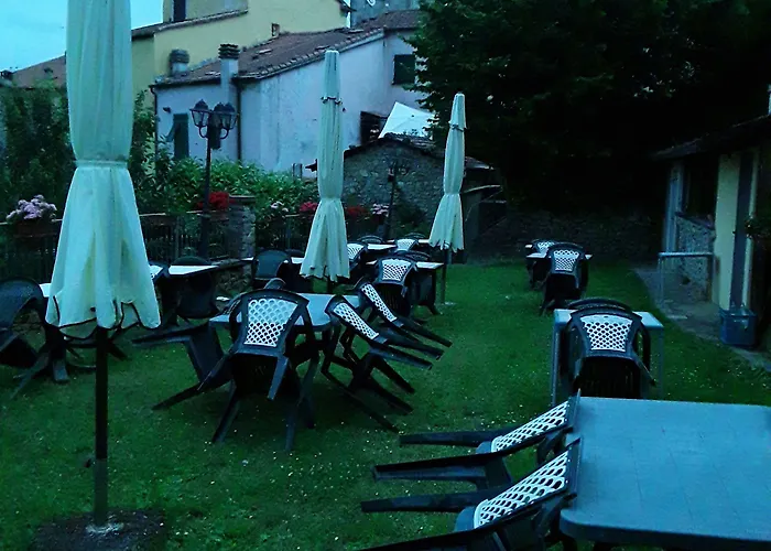 Paese Corvara 2* Beverino